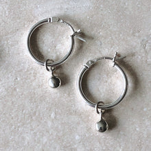 Load image into Gallery viewer, Petite Drop Earrings